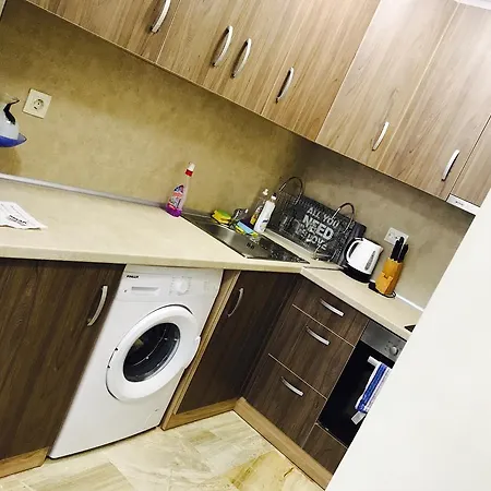 Beach Apartments Pomorie * Πομόριε
