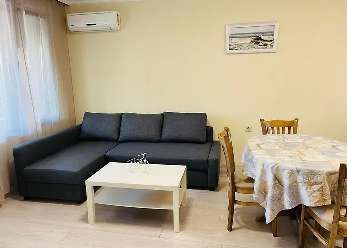 Beach Apartments Pomorie Апартамент Поморие
