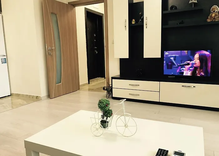 Beach Apartments Pomorie Daire *