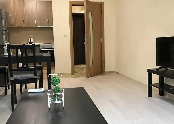 Beach Apartments Pomorie Поморие