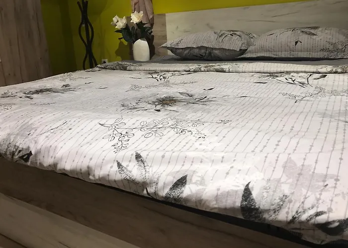 Апартамент Beach Apartments Pomorie