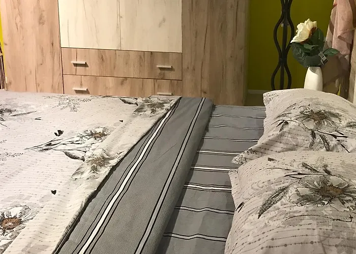 Beach Apartments Pomorie Поморие